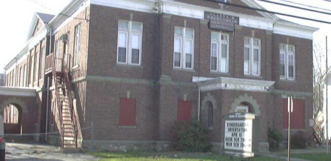 Gladys Rhinesmith Administration Building /Midvale School