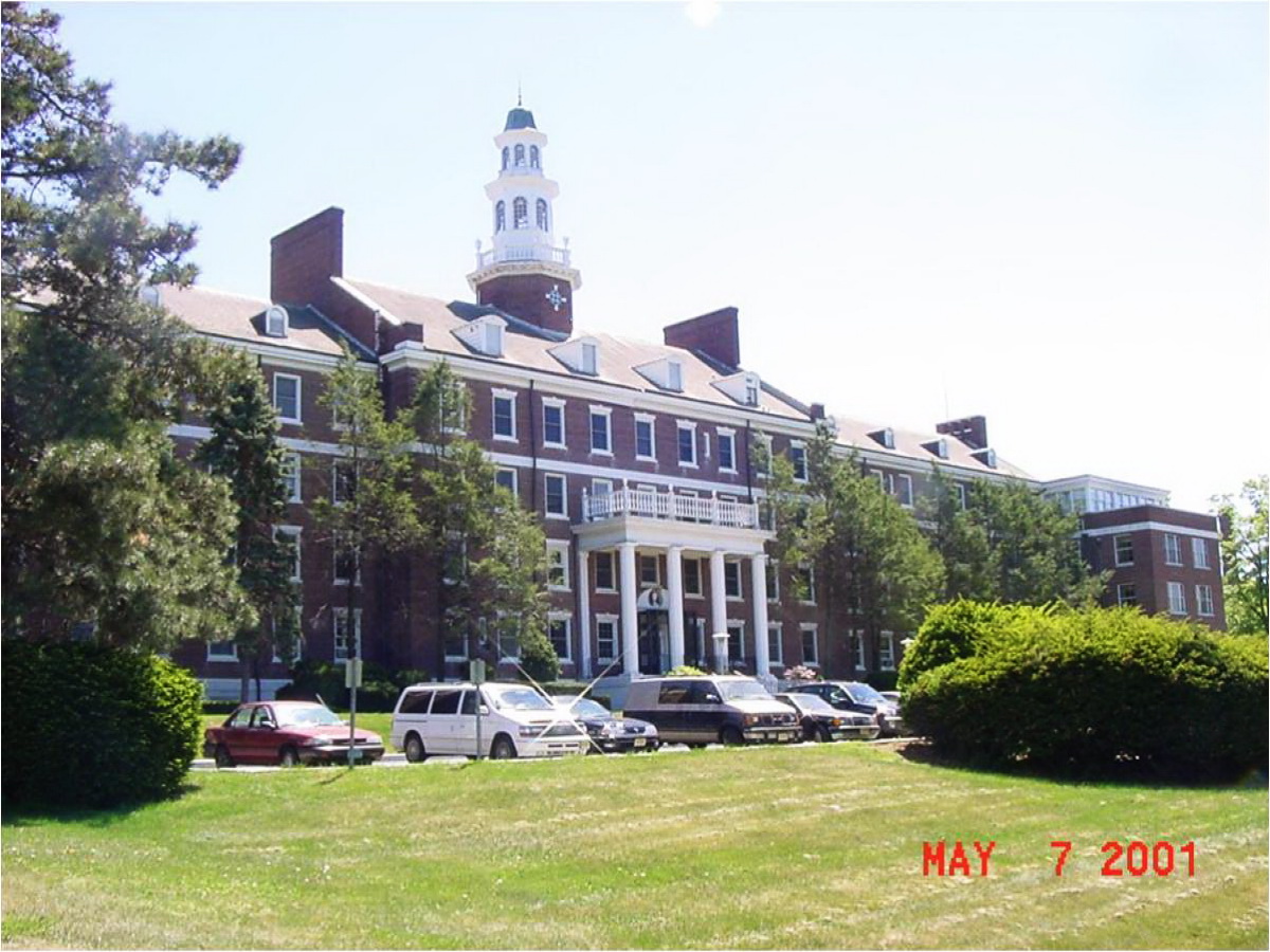 Roosevelt Hospital