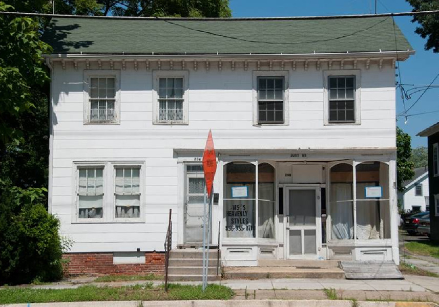 East Broadway Historic District
