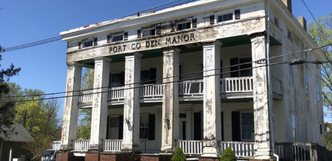 Port Colden Manor