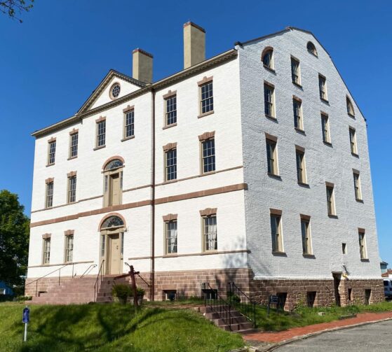 The Proprietary House in Perth Amboy Offers History and Hospitality