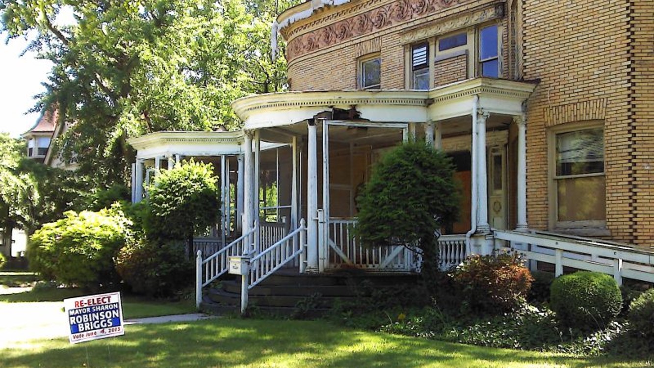 10 Most 2025: Abbot Manor – Plainfield (Union County)